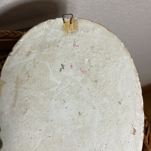 MCM Vintage Chalk-ware Floral Basket Trio Shades of Brown, Yellow, Red, Green - Picture 8 of 8